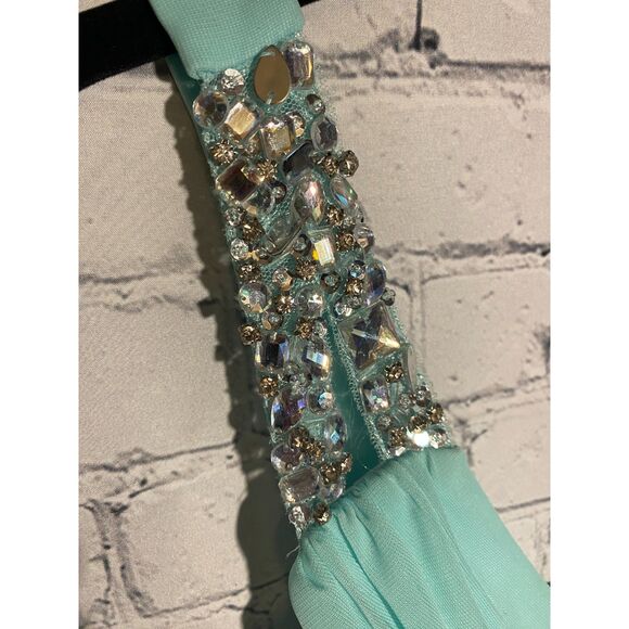 City Studio Formal Dress Size 5 Light Turquoise Bead Detail One Shoulder - Picture 5 of 14